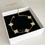 Pulseira Trevos Branco mármore